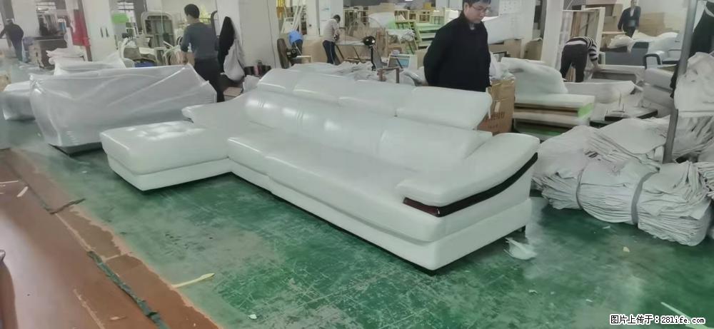 【大厂仿真皮沙发】实木框架，高回弹海绵45密度。全新包装，质量非常好，3.6米右贵妃 - 各类家具 - 居家生活 - 东莞分类信息 - 东莞28生活网 dg.28life.com