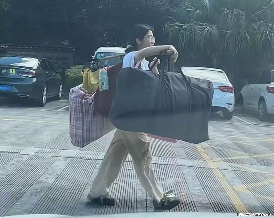 全网追的“扁担女孩”,找了一份暑假工,时薪12元 - 东莞生活资讯 - 东莞28生活网 dg.28life.com